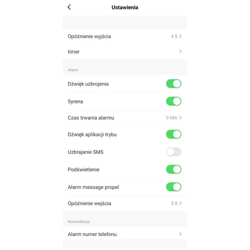 Zrzut ekranu przedstawia ustawienia aplikacji mobilnej związanej z alarmem, z różnymi opcjami takimi jak dźwięk uzbrojenia, syrena i czas trwania alarmu. Widoczne są również przełączniki do włączania i wyłączania funkcji oraz ustawienia opóźnienia wejścia i wyjścia.