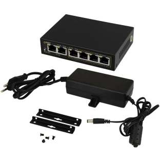 Switch med 6 porter SG64 for 4 IP-kameraer