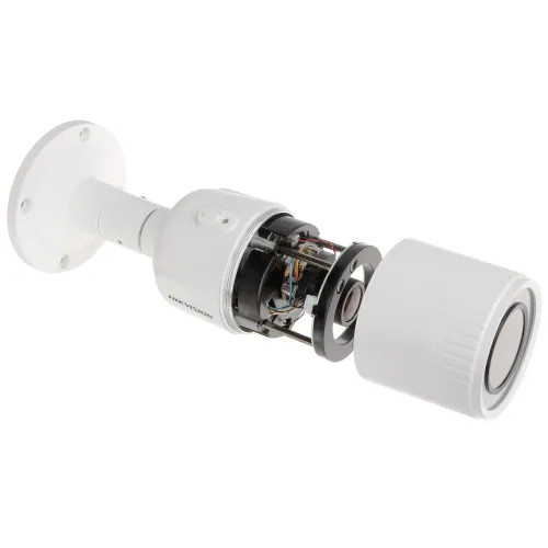 Zdjęcie przedstawia rozłożoną kamerę monitoringu, ukazującą wewnętrzne elementy elektroniczne i obudowę. Kamera ma cylindryczny kształt i jest w kolorze białym.